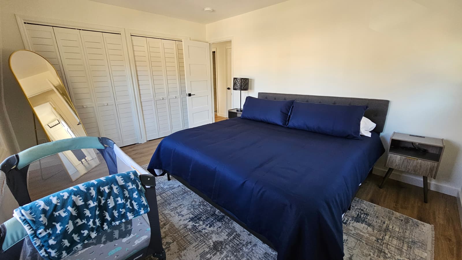 Fourth bedroom with queen bed